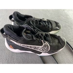 Nike Zoom Freak 2 CN8574-001 Black Basketball‎ Shoes Boys 5y